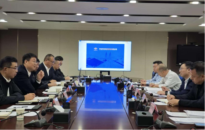 高毅在新疆兵团开展系列商务活动