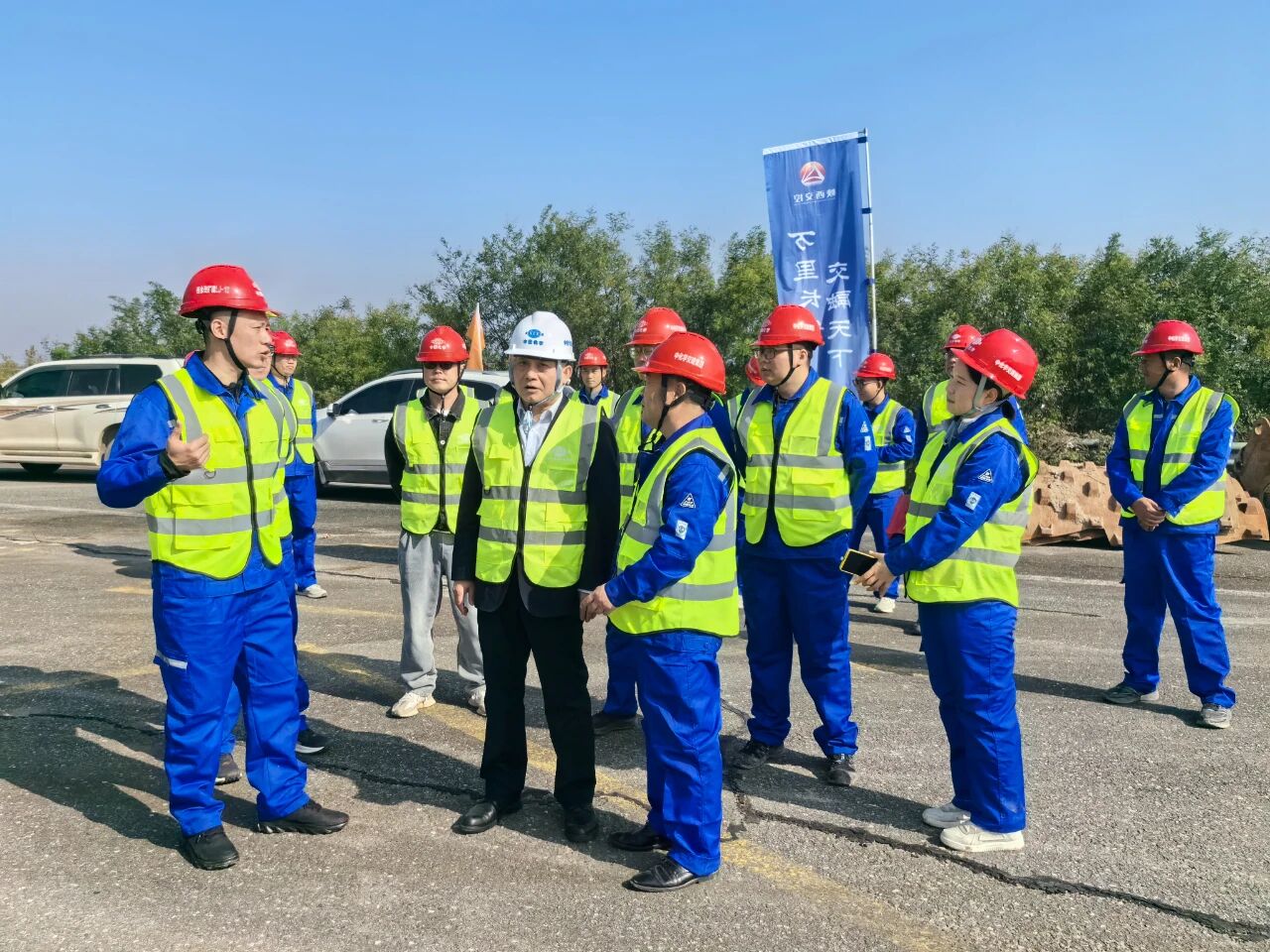 公司要闻 | 汪万勋出席福银高速西安至永寿段改扩建工程建设动员会