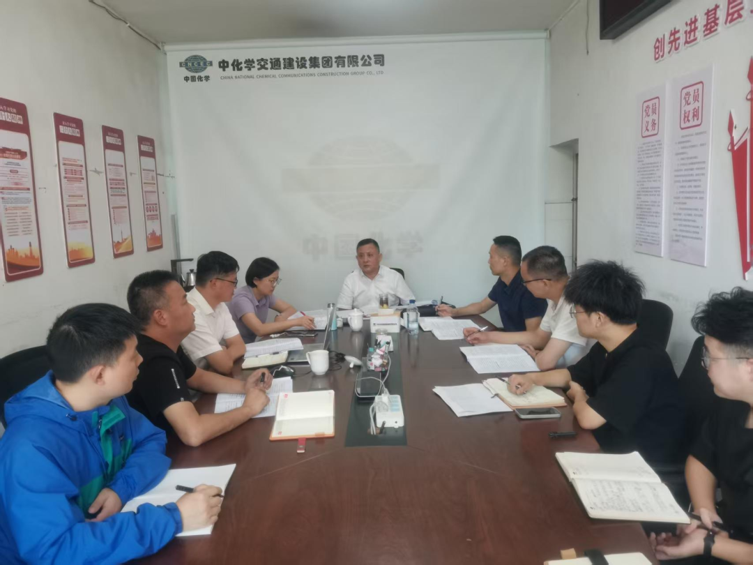 汪万勋赴泸石项目督导“攻坚四季度”